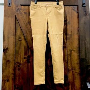 Old Navy Rockstar Jeggings.